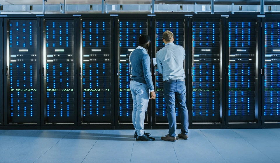 data center techs