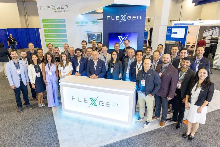 Groupe photo of FlexGen associates
